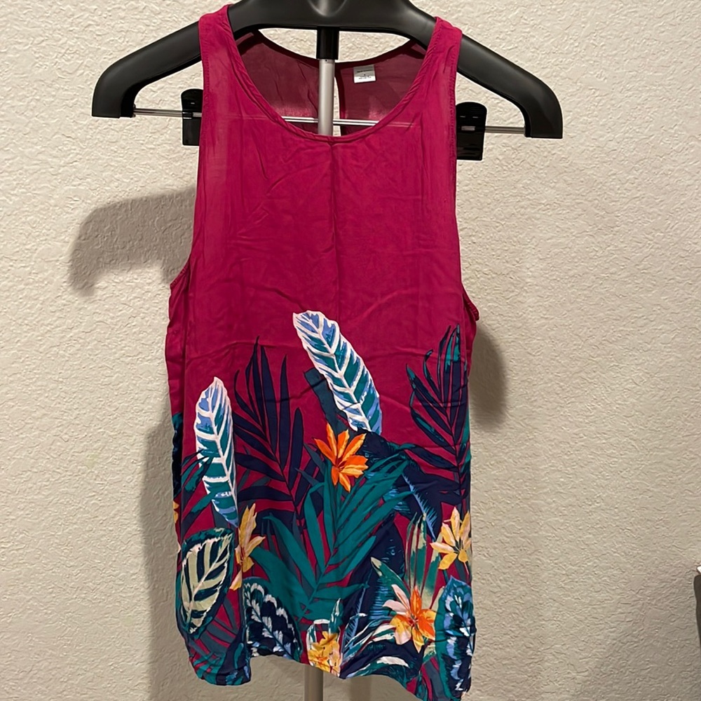 Womens tank